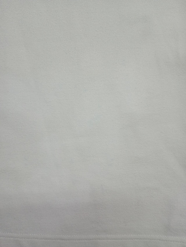 [写真]Tシャツへの色移りトラブル AFTER